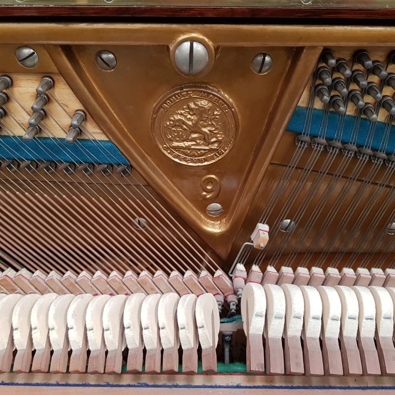 Piano Image