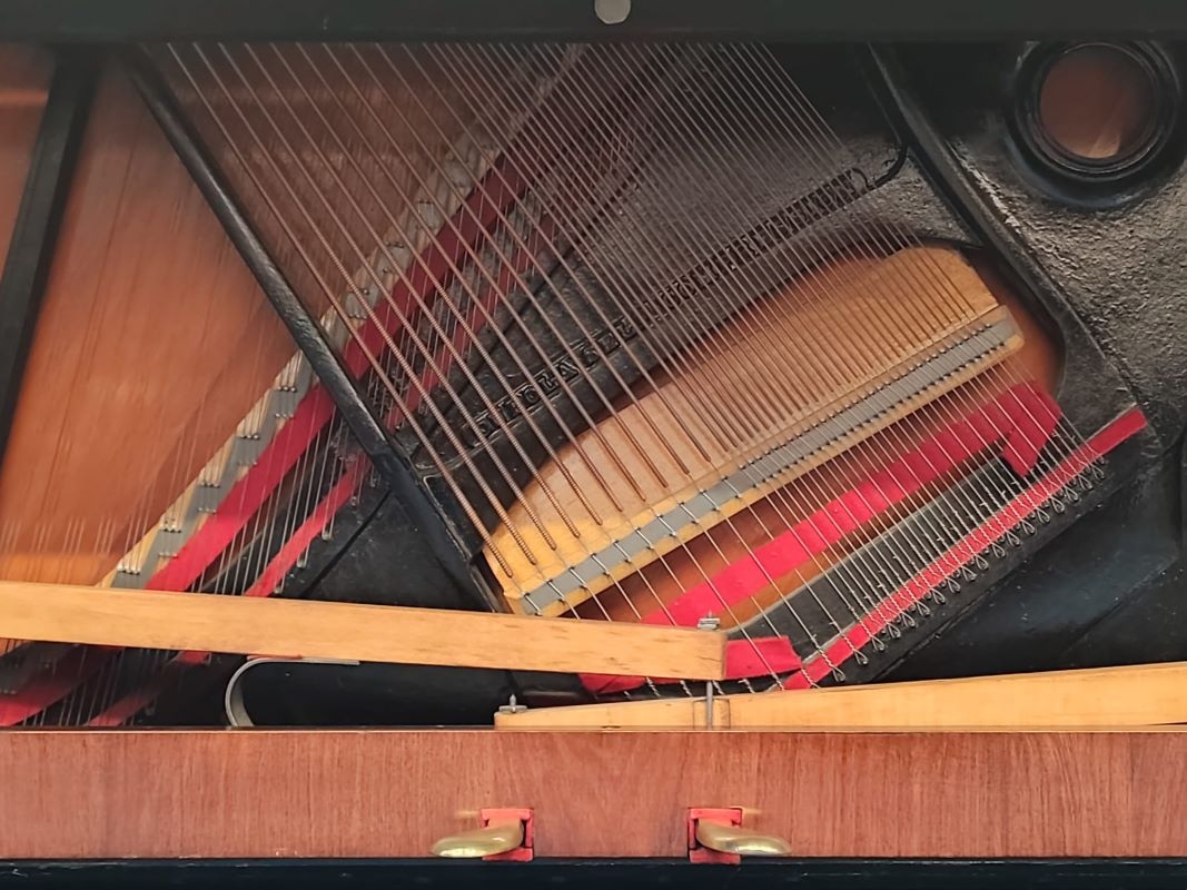 Steinway K Upright piano detail photo 11 - Roberts Pianos