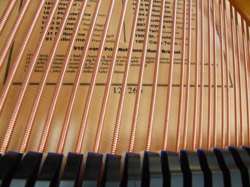 Piano Image