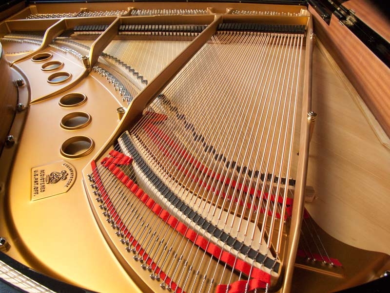 Piano Detail Photo 5