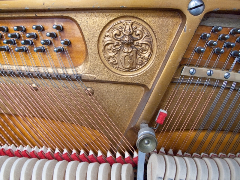 Piano Image