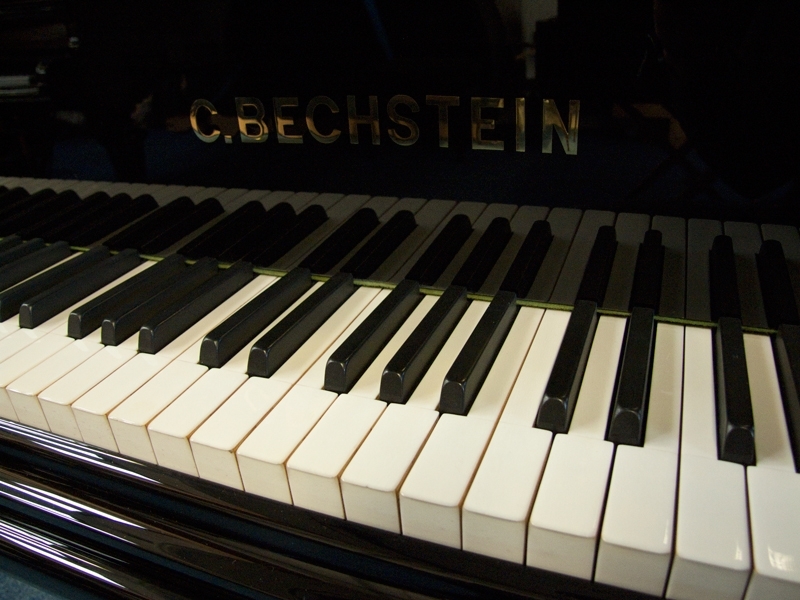 Piano Image
