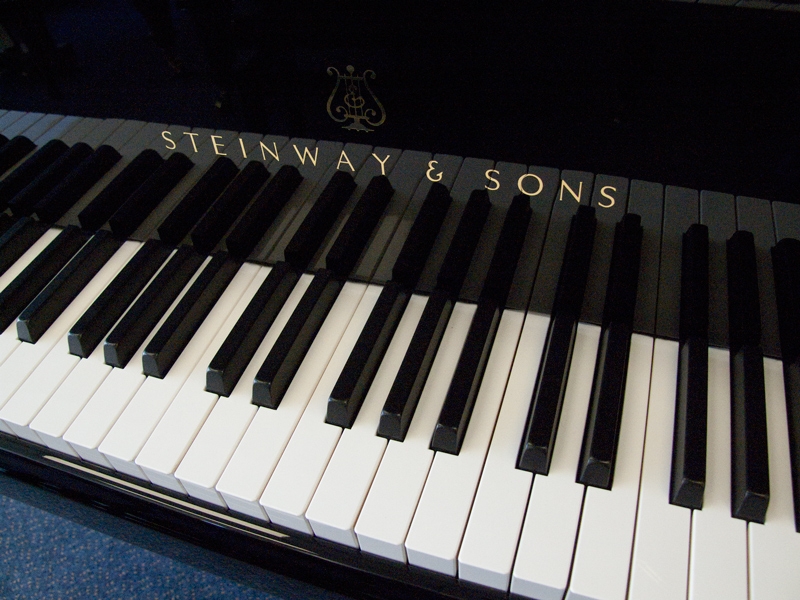 Piano Detail Photo 4