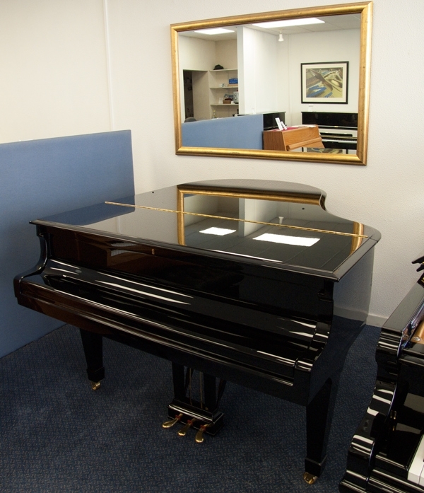 Piano Detail Photo 3