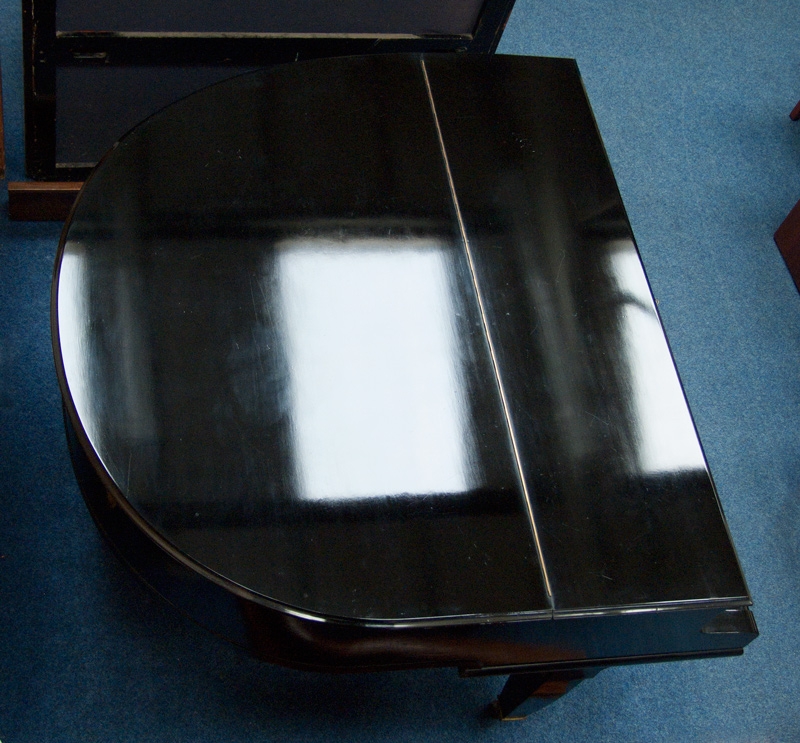 Seiler 150 Grand piano detail photo 3 - Roberts Pianos