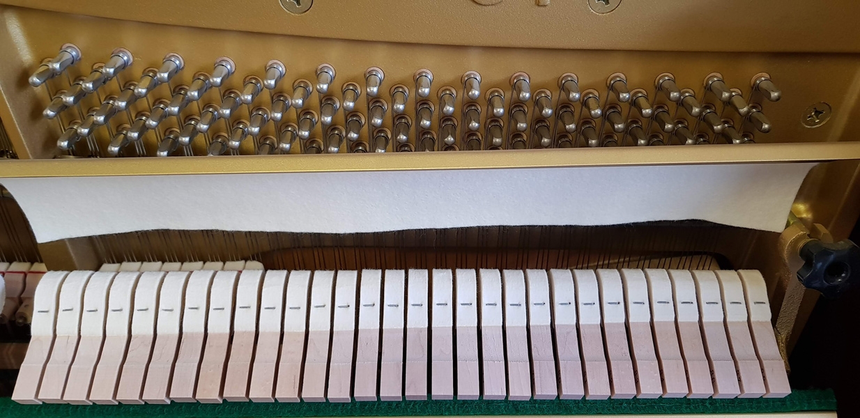 Yamaha U1A Upright piano detail photo 6 - Roberts Pianos