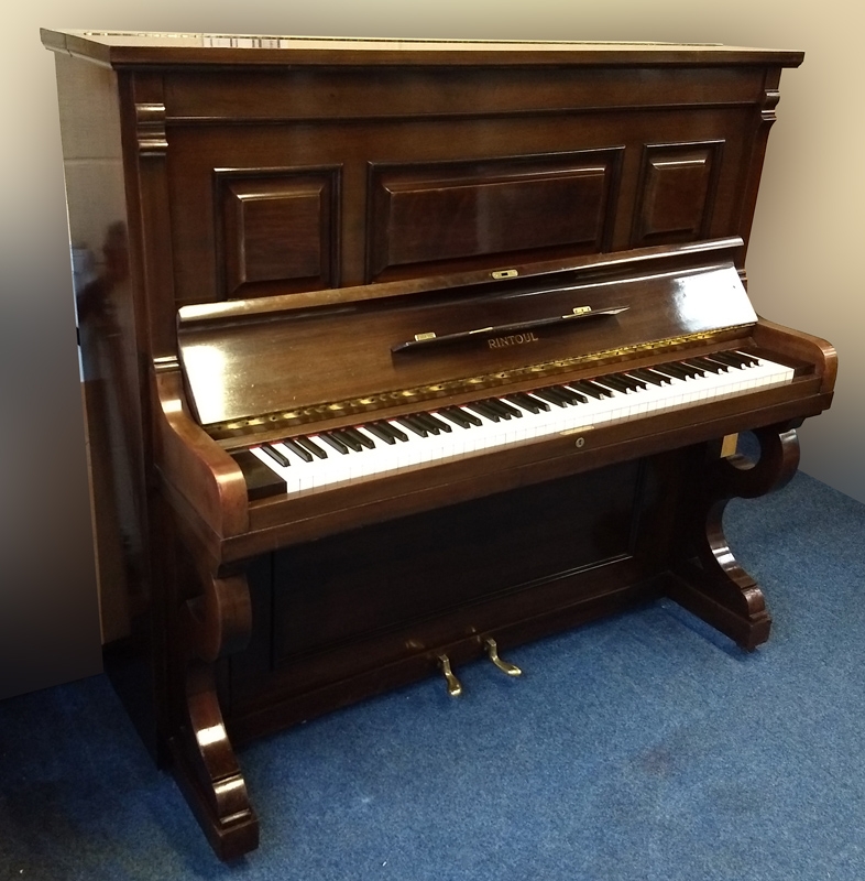 Main Piano Image