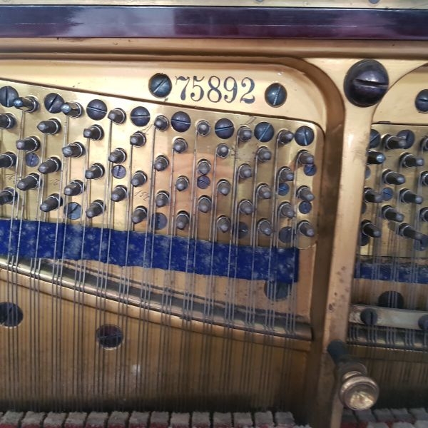 Piano Image