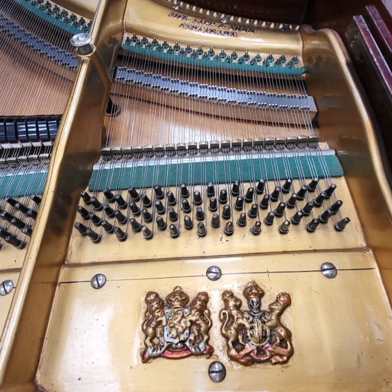 Piano Image
