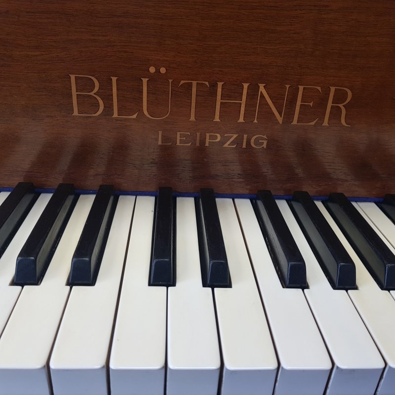 Piano Image