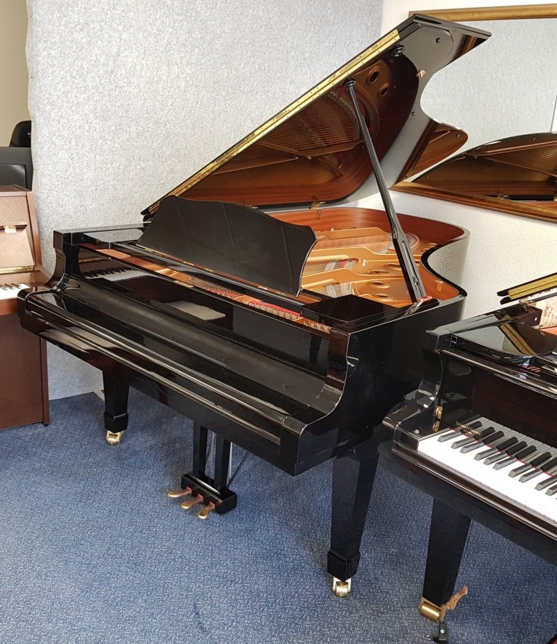 Piano Detail Photo 2