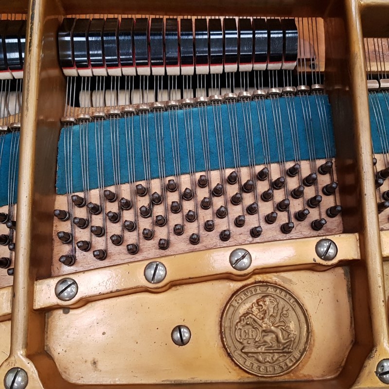 Piano Image
