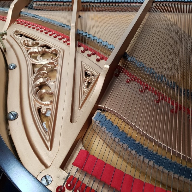 Piano Detail Photo 4