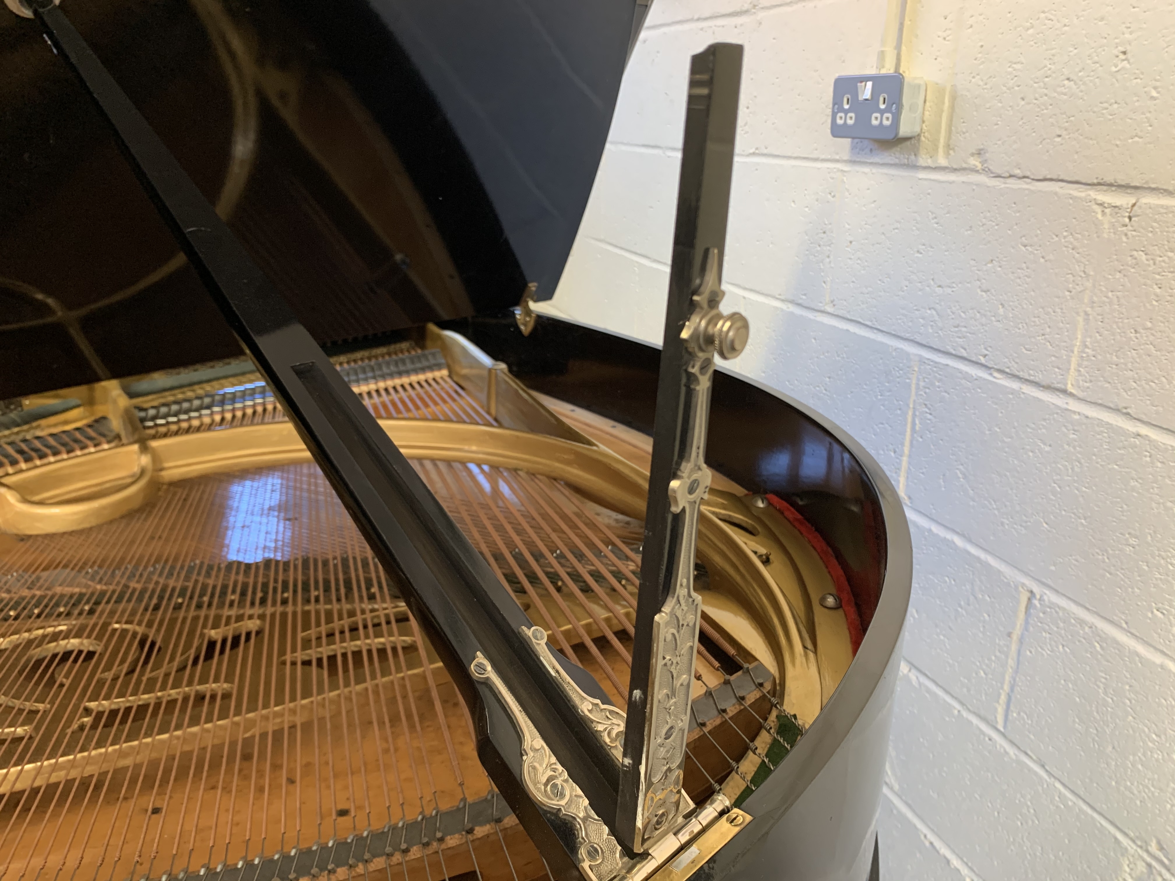 Piano Image