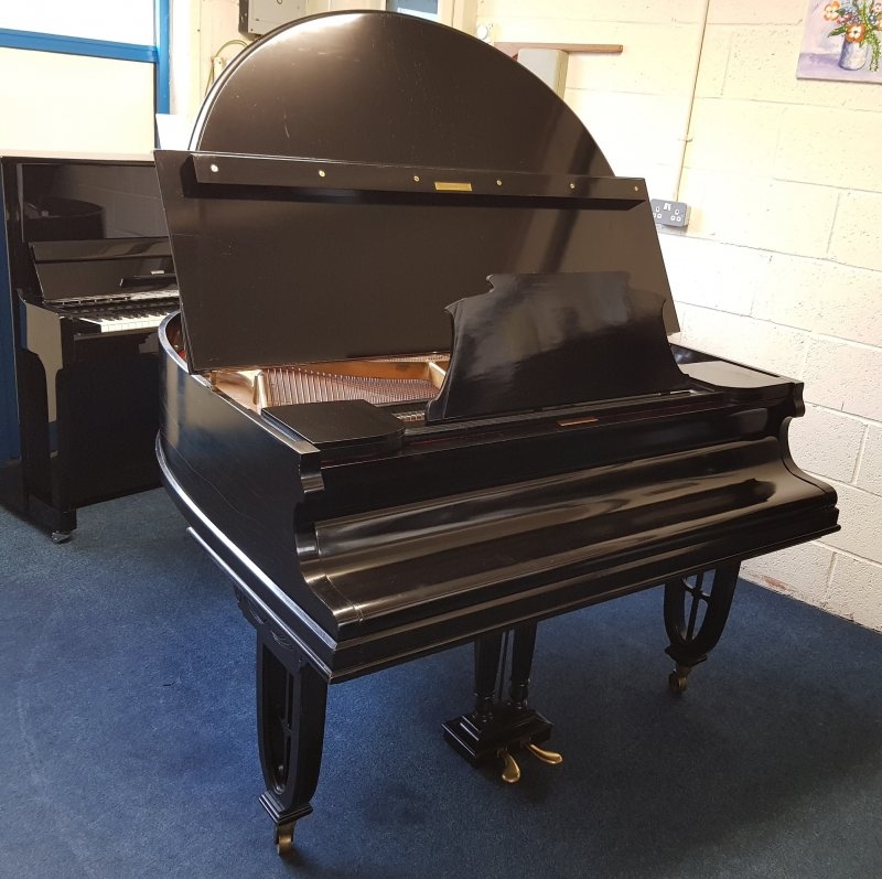 Piano Image