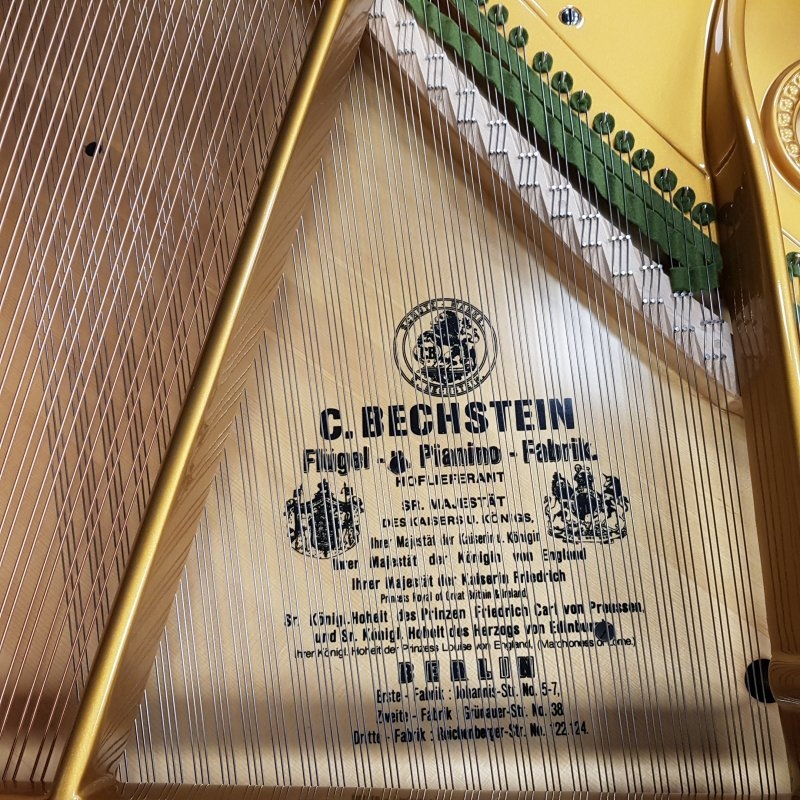 Piano Image