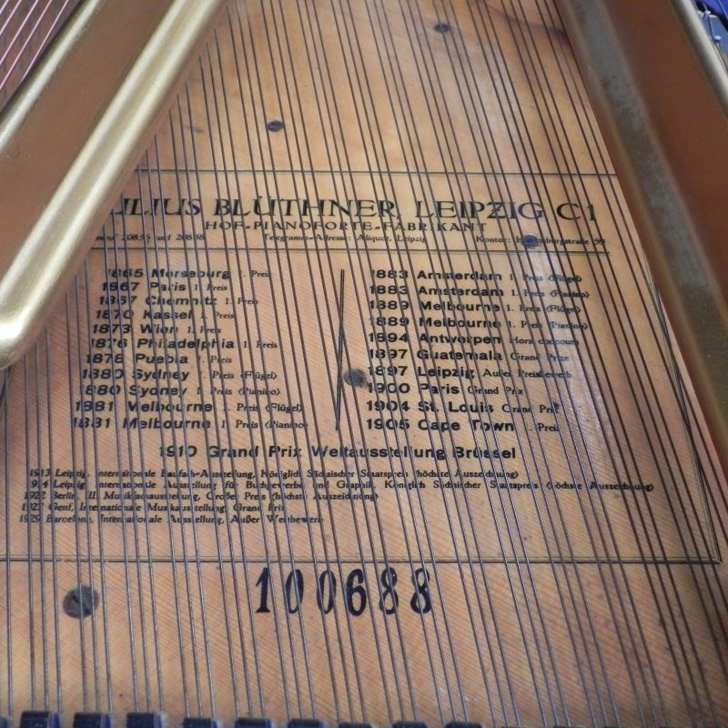 Piano Image