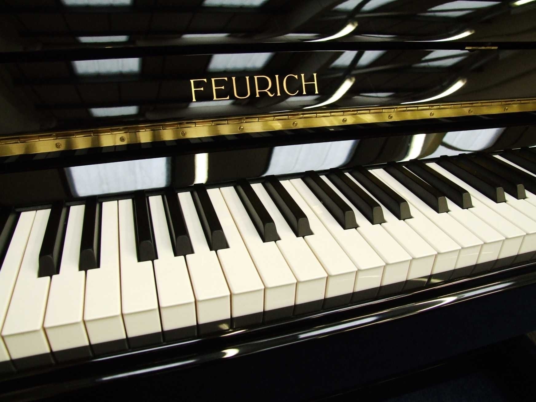 Piano Image