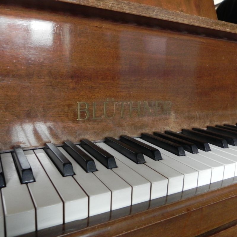 Piano Image