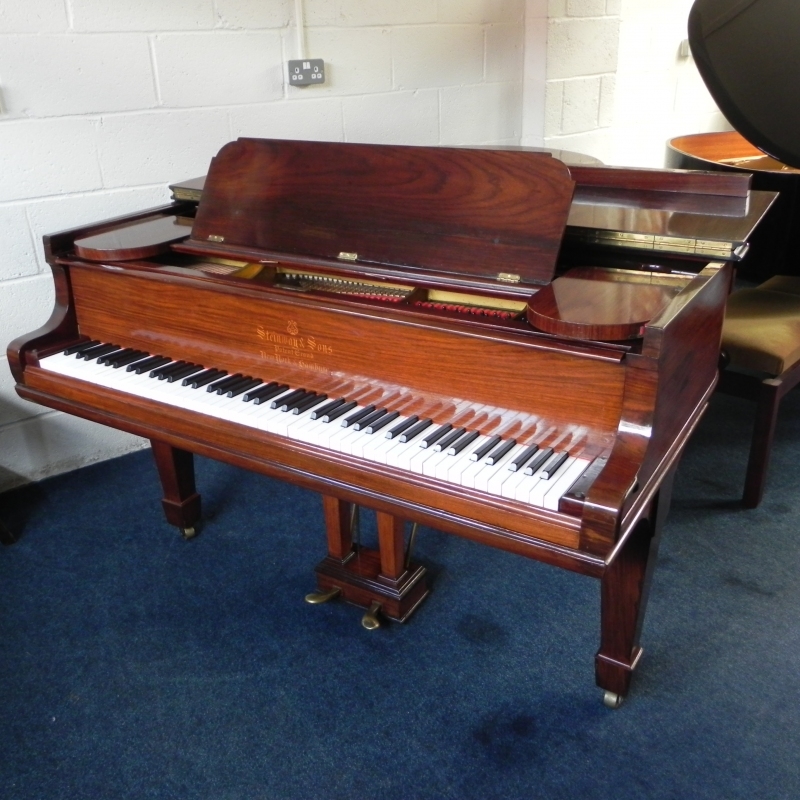 Piano Image