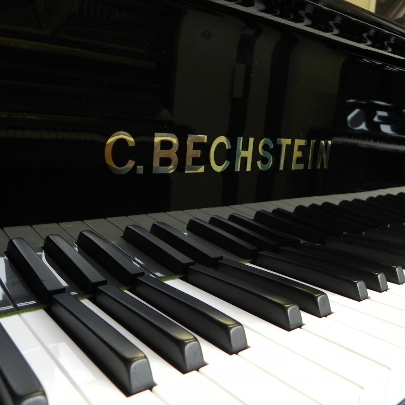 Piano Image