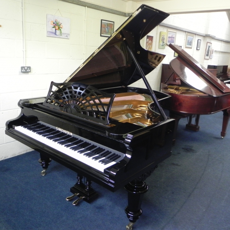 Main Piano Image