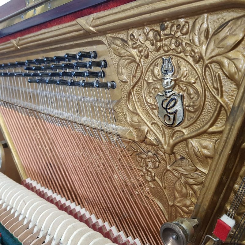 Piano Image