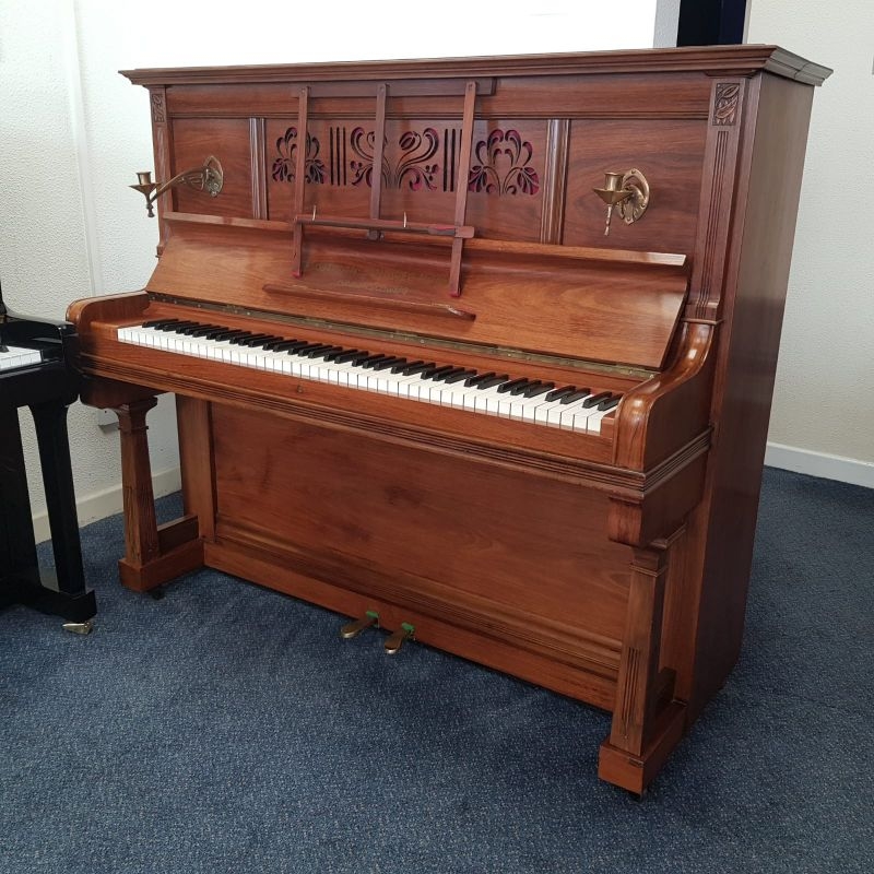 Piano Image