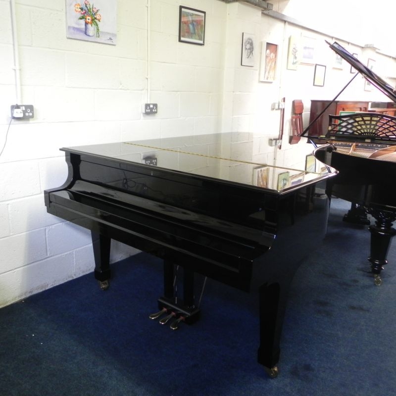 Boston GP218 Grand piano detail photo 3 - Roberts Pianos