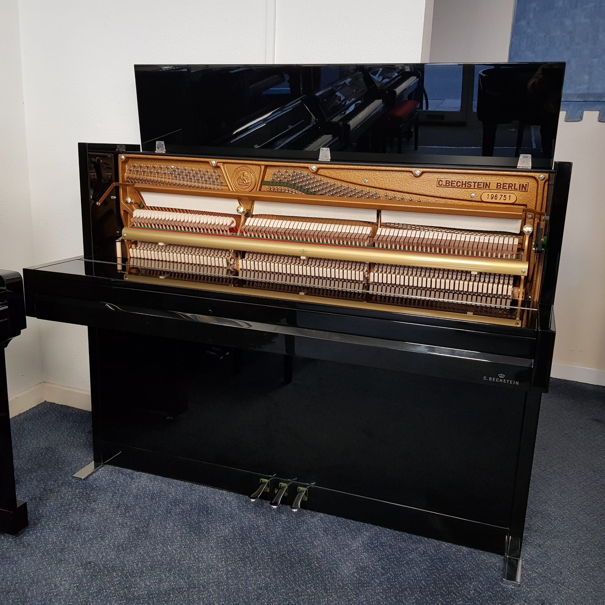 Piano Image