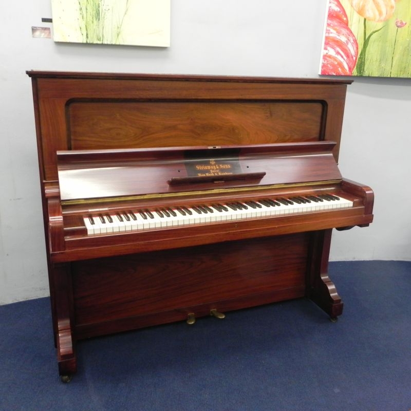 Main Piano Image