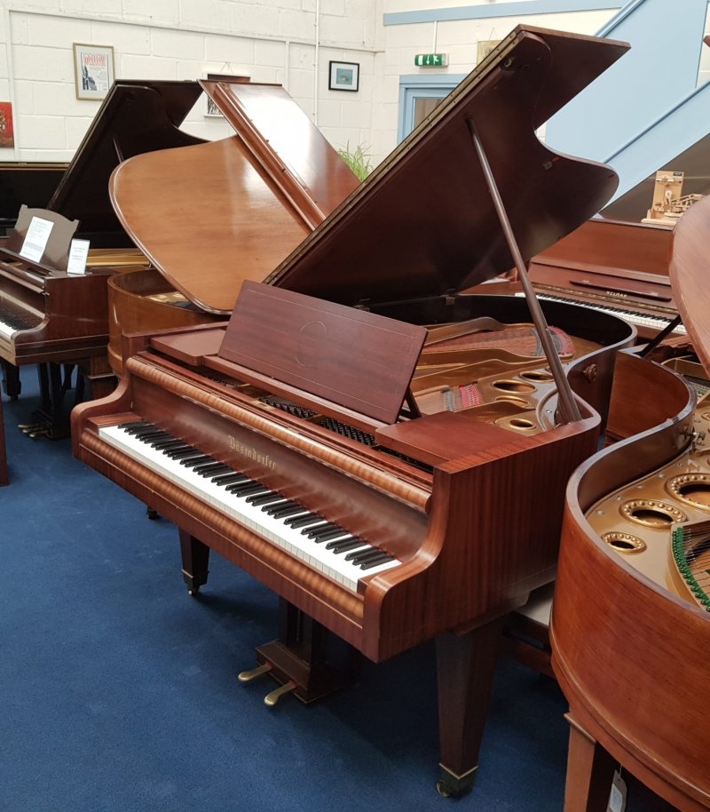 Piano Image