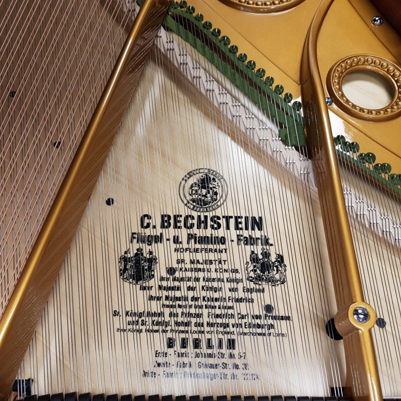 Piano Image