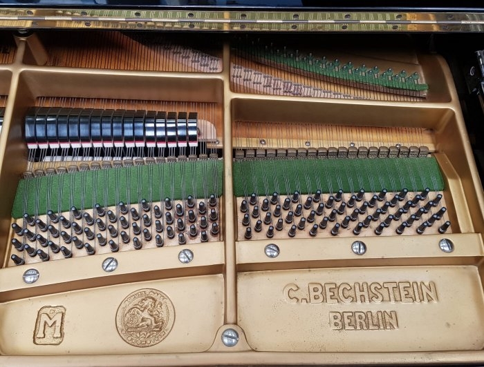 Piano Image