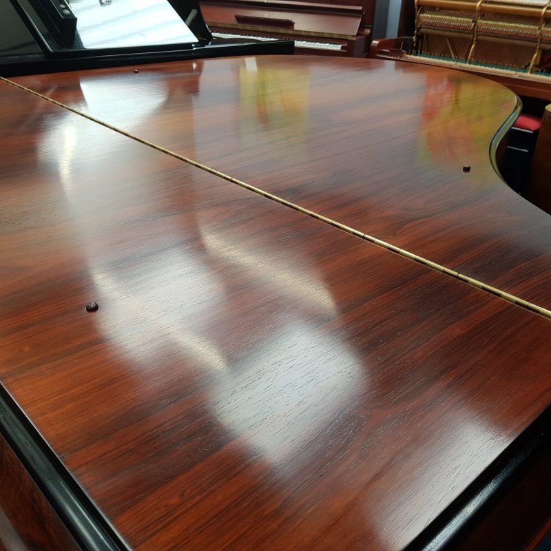 Piano Image