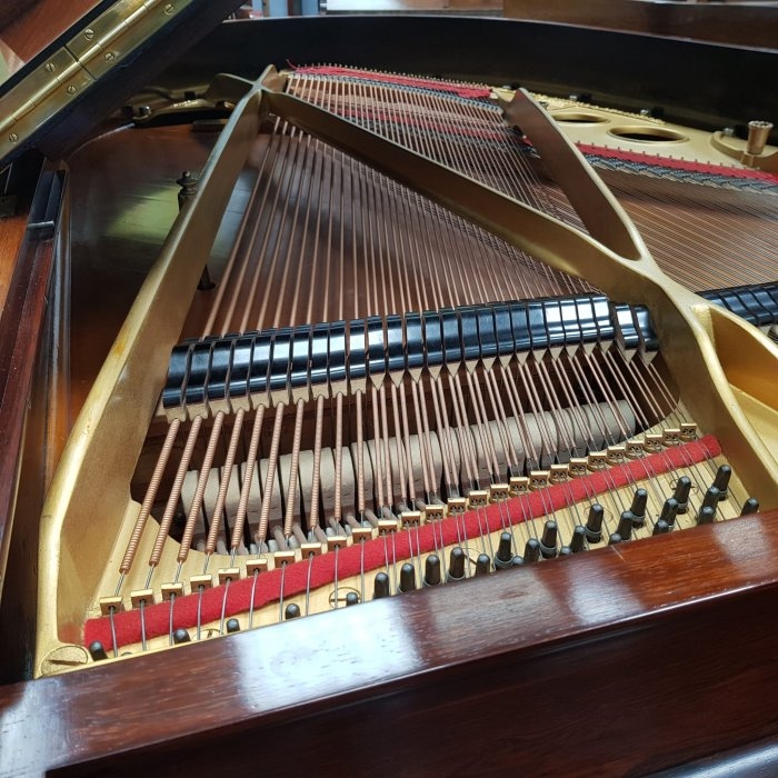 Piano Image