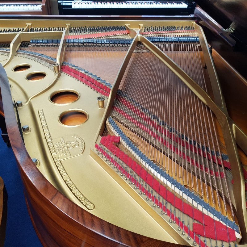 Piano Image