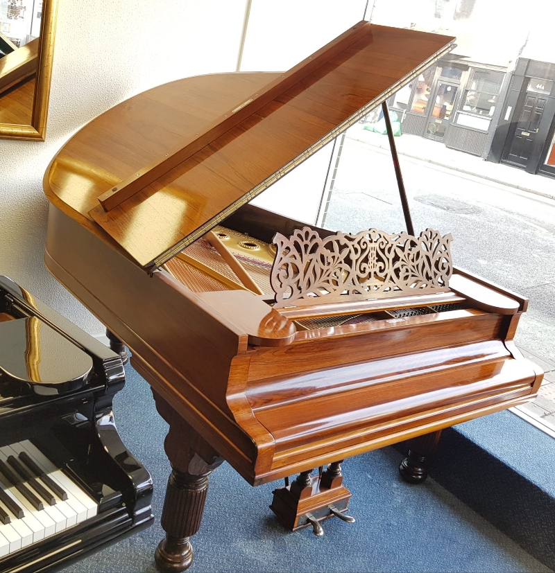 Piano Image
