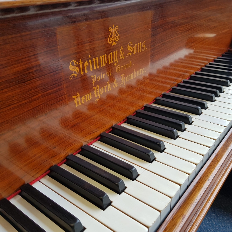 Piano Image