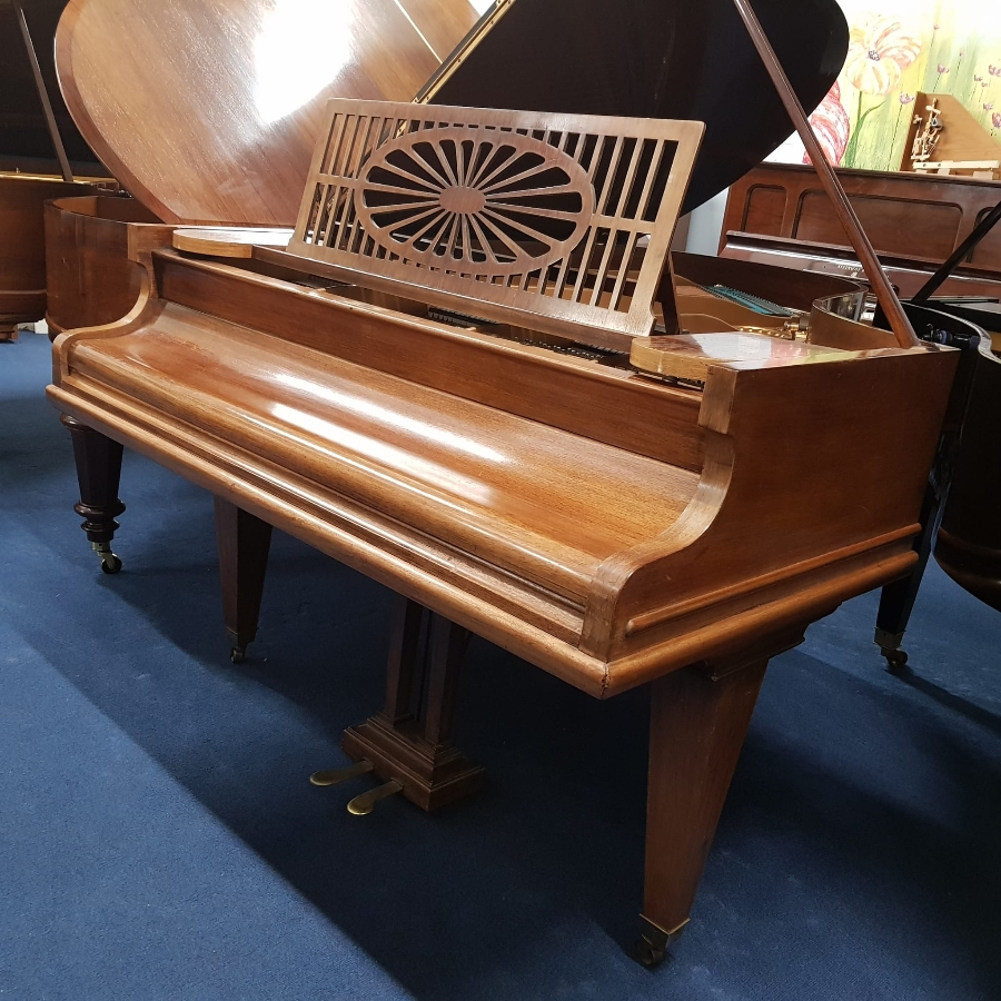 Piano Image
