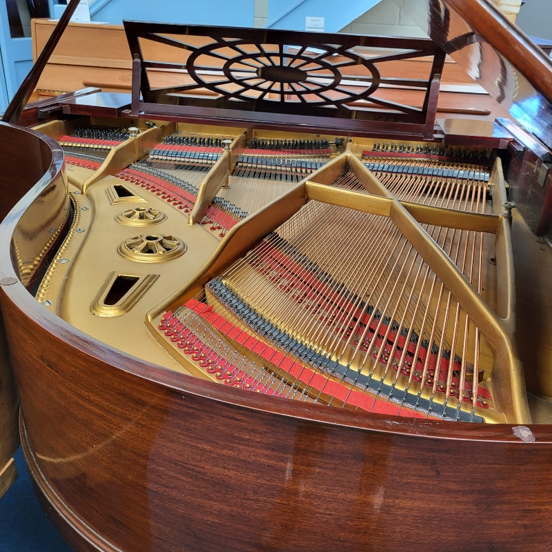 Piano Image