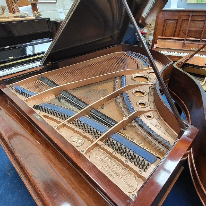 Piano Image