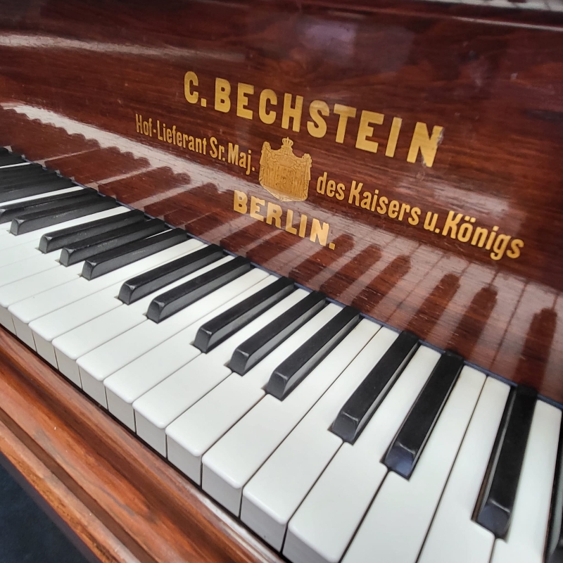 Piano Image