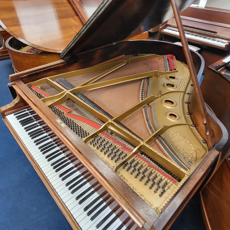 Piano Image