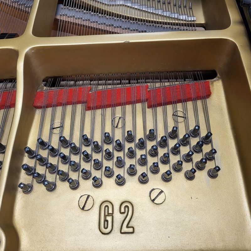 Yamaha G2 Grand piano detail photo 8 - Roberts Pianos