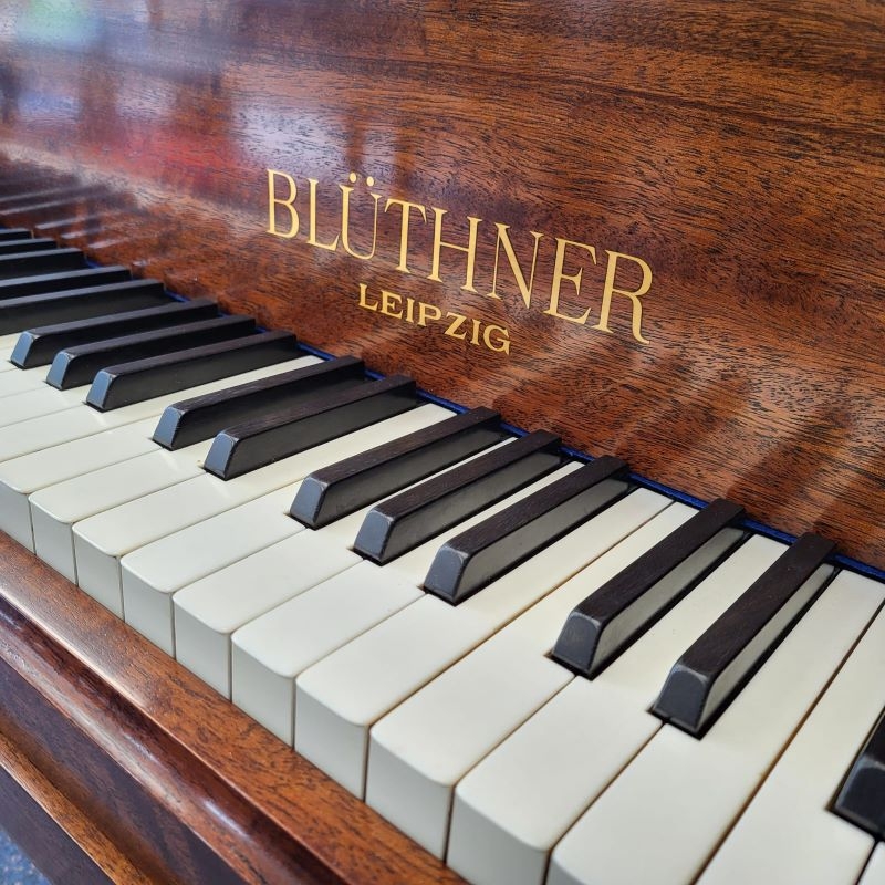 Piano Image