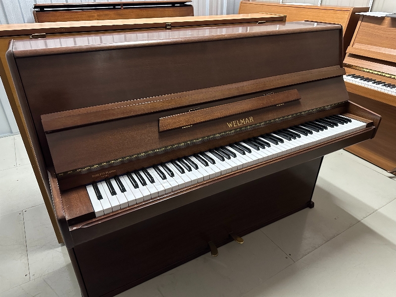 Main Piano Image