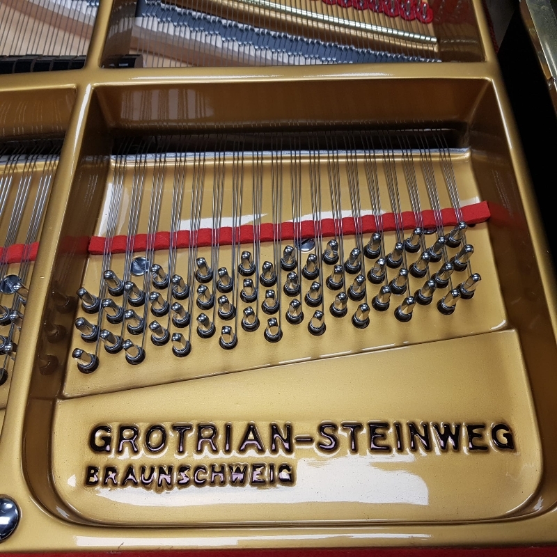 Piano Image