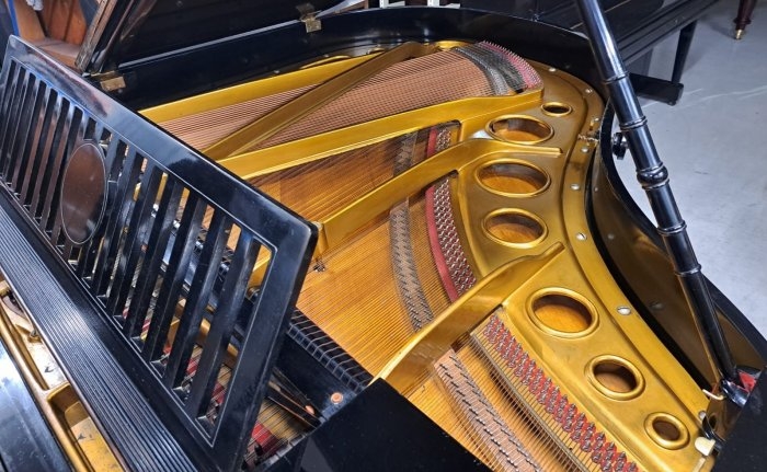 Bosendorfer 170 Grand piano detail photo 8 - Roberts Pianos
