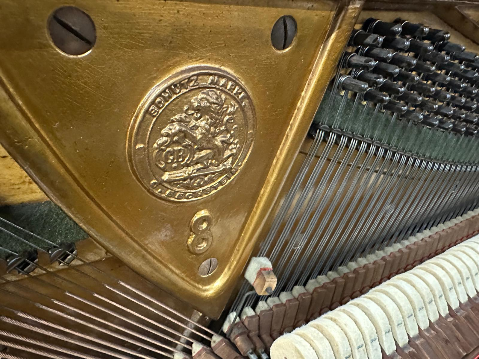 Piano Detail Photo 6